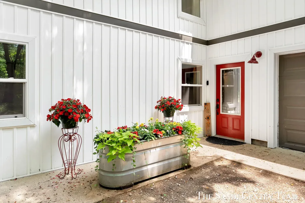 16393 Taft Street Spring Lake Township MI 49456