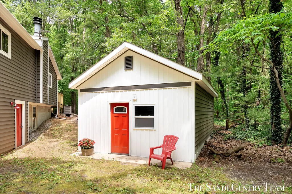 16393 Taft Street Spring Lake Township MI 49456