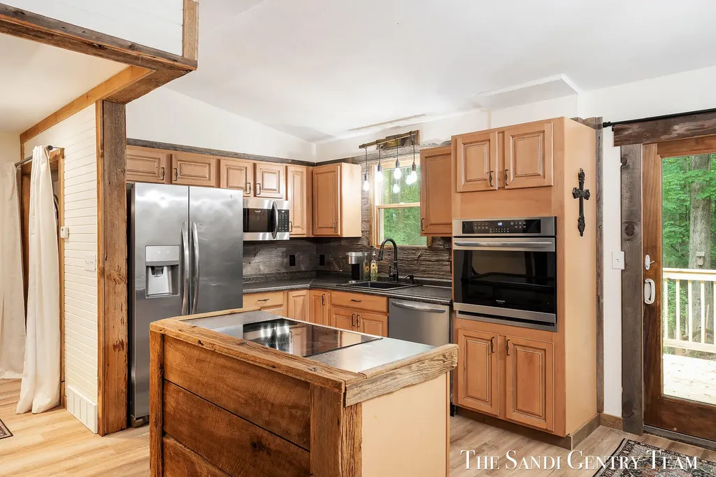 16393 Taft Street Spring Lake Township MI 49456