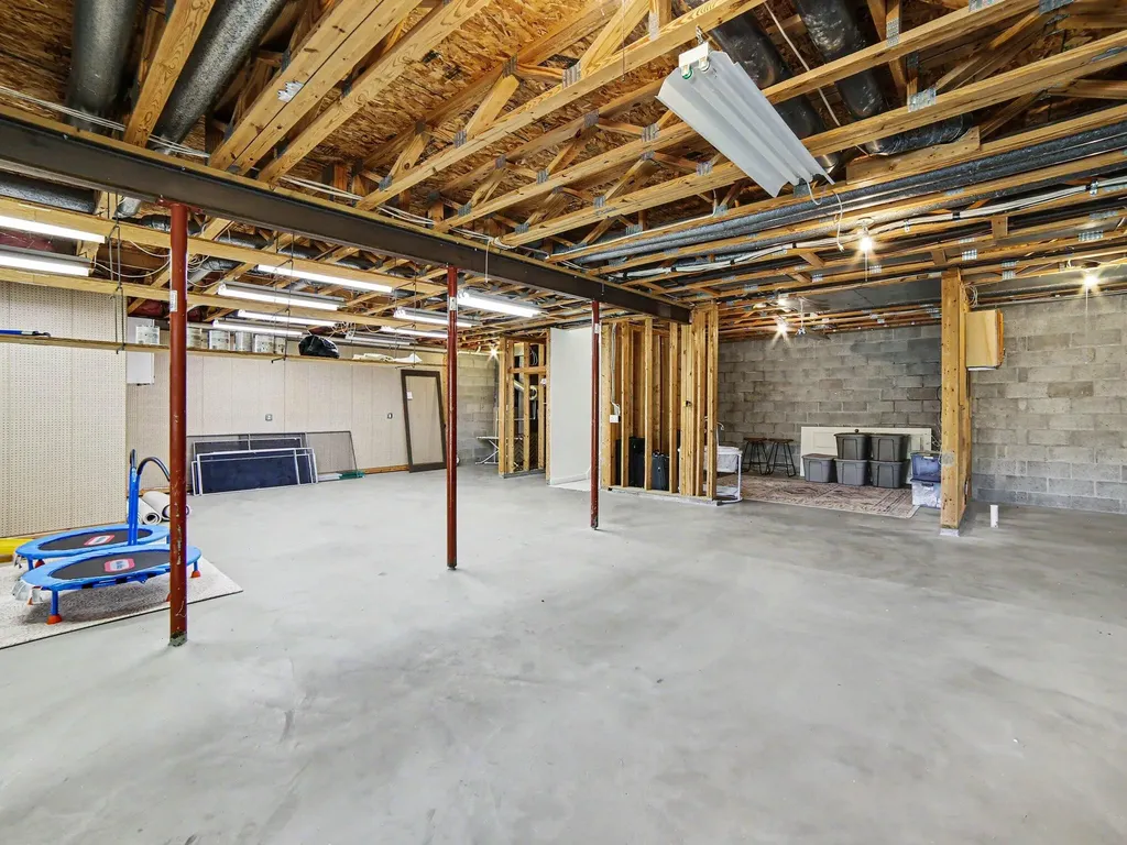 19168 Hoffmaster Drive Spring Lake Township MI 49456