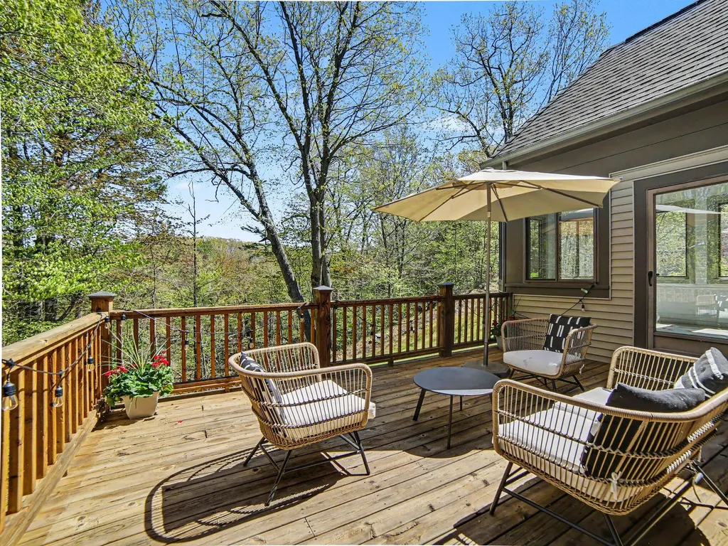 19168 Hoffmaster Drive Spring Lake Township MI 49456