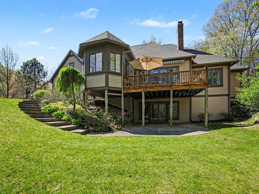 19168 Hoffmaster Drive Spring Lake Township MI 49456