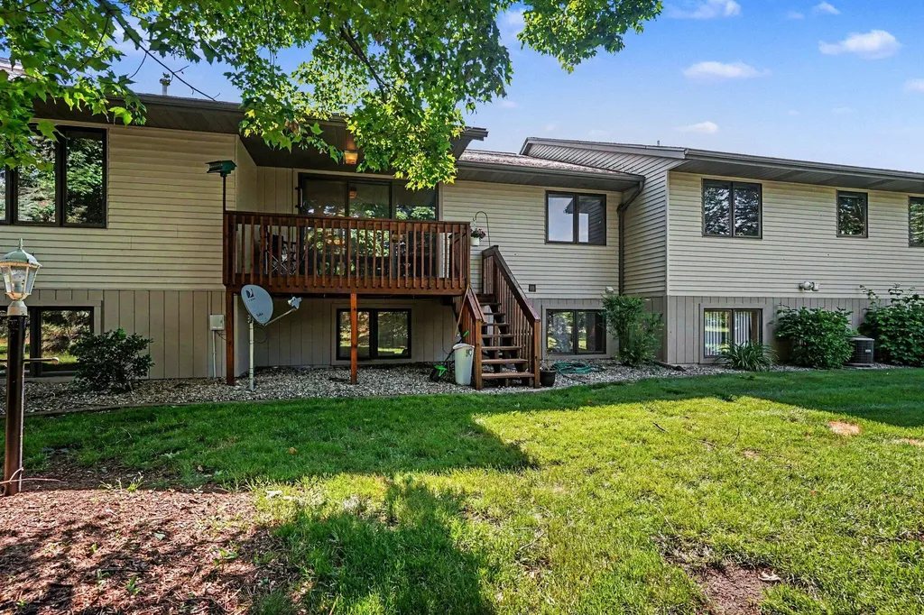 297 Harvest Lane Holland City MI 49423