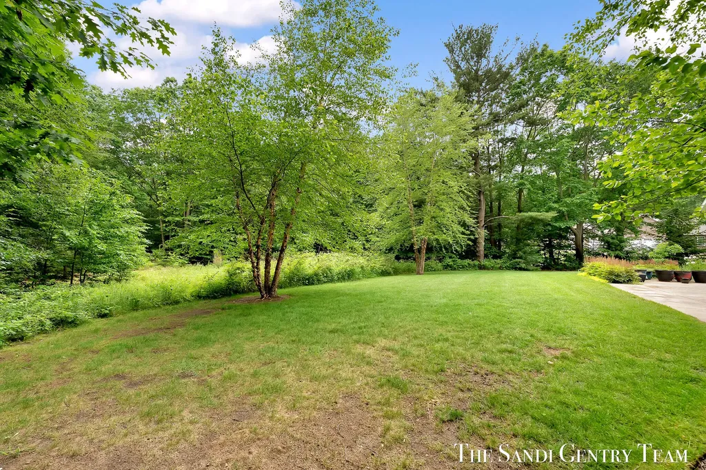 12620 Golf Estates Lane Grand Haven Charter Township MI 49417
