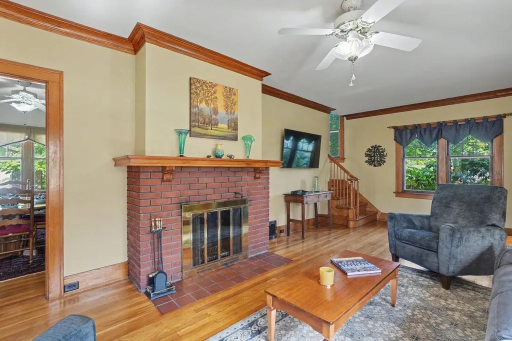 560 State Street Holland City MI 49423
