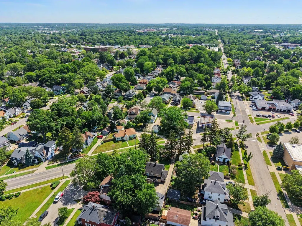 560 State Street Holland City MI 49423