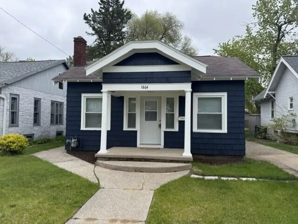1864 Wood Street Muskegon City MI 49442