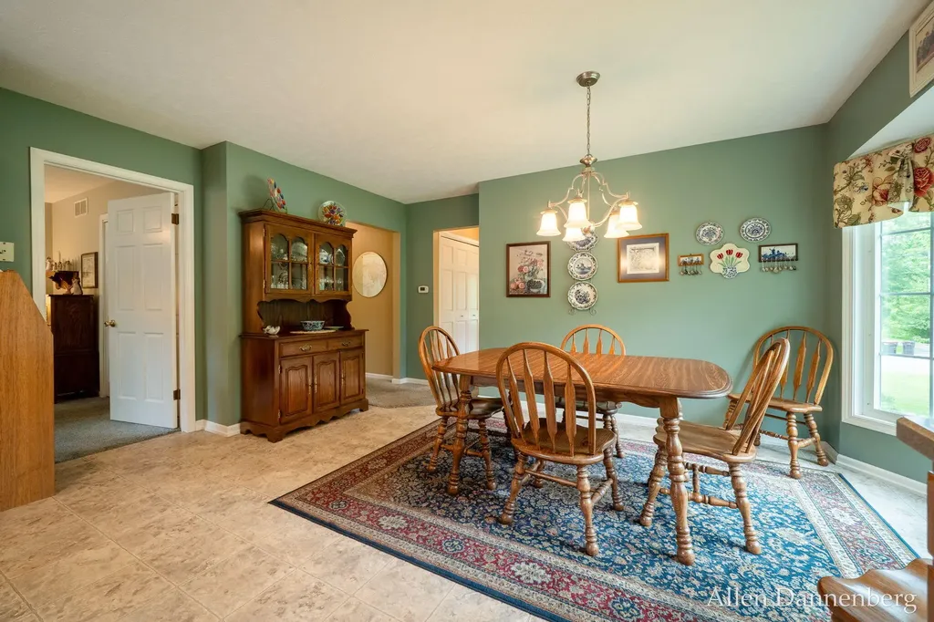 10497 Beechnut Lane Holland Charter Township MI 49464