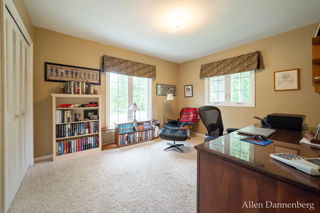 10497 Beechnut Lane Holland Charter Township MI 49464