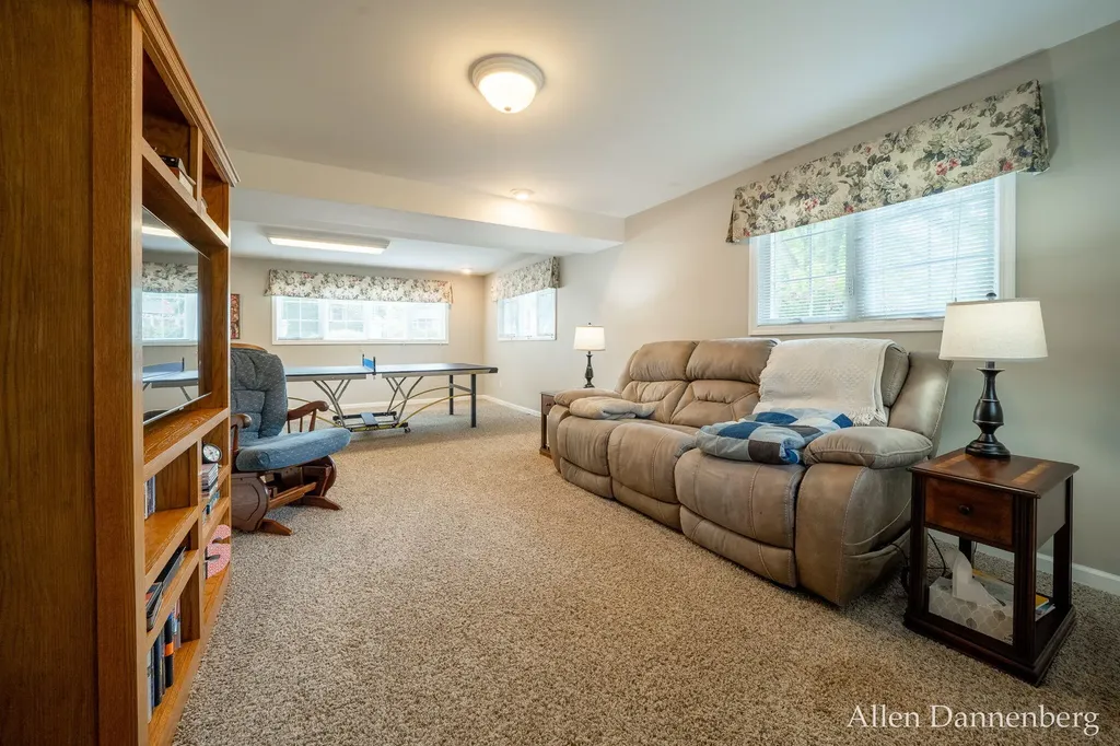 10497 Beechnut Lane Holland Charter Township MI 49464