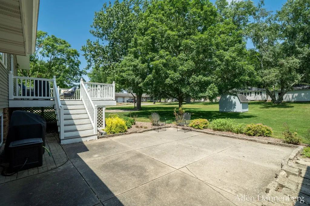 10497 Beechnut Lane Holland Charter Township MI 49464