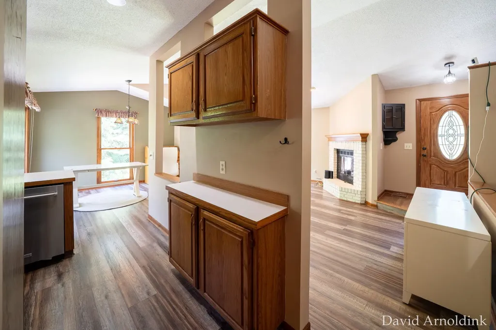 624 S 160th Avenue Park Township MI 49423