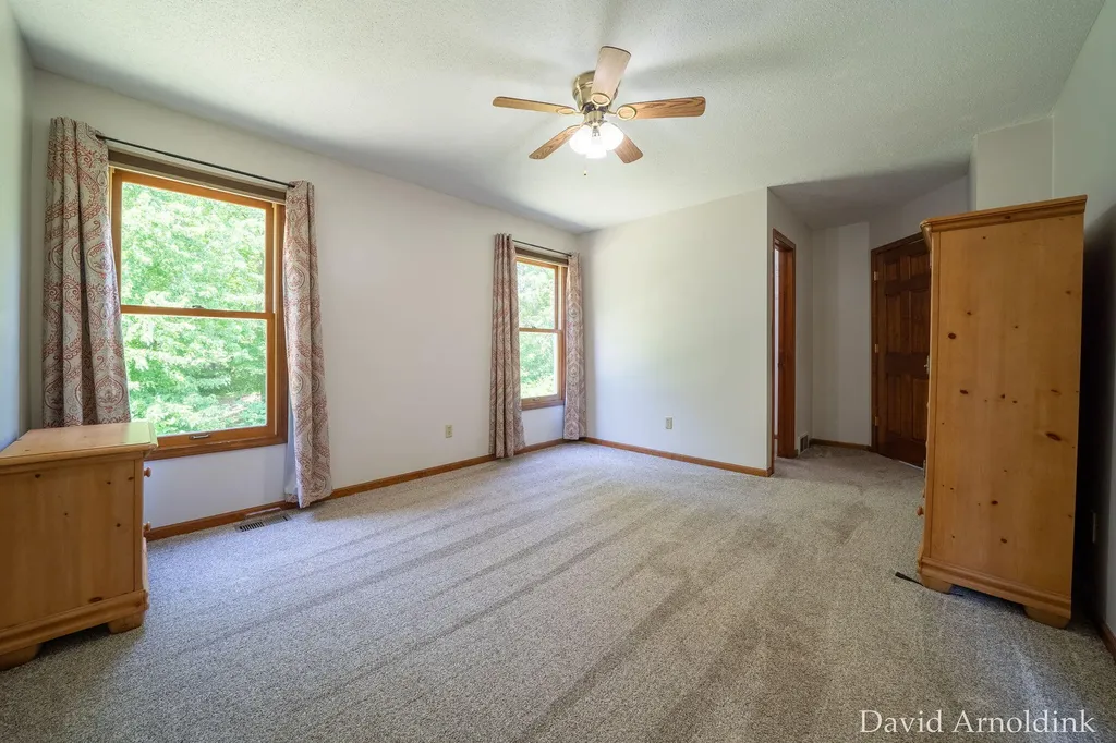 624 S 160th Avenue Park Township MI 49423