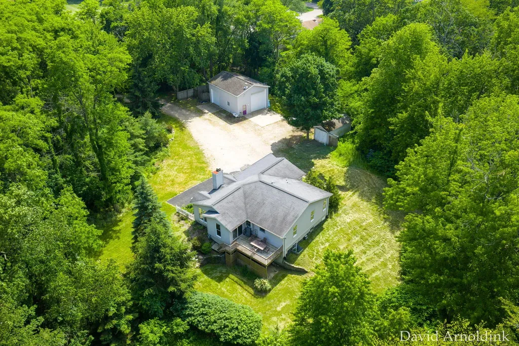 624 S 160th Avenue Park Township MI 49423