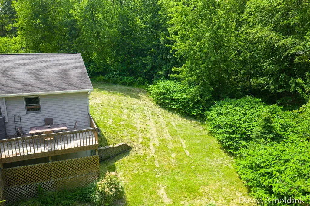 624 S 160th Avenue Park Township MI 49423