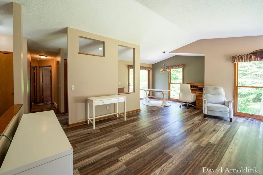 624 S 160th Avenue Park Township MI 49423
