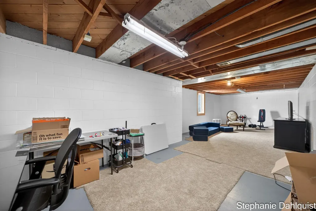 621 E Sunset Drive North Muskegon City MI 49445