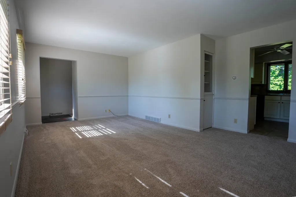 3127 Haverhill Court Roosevelt Park City MI 49441