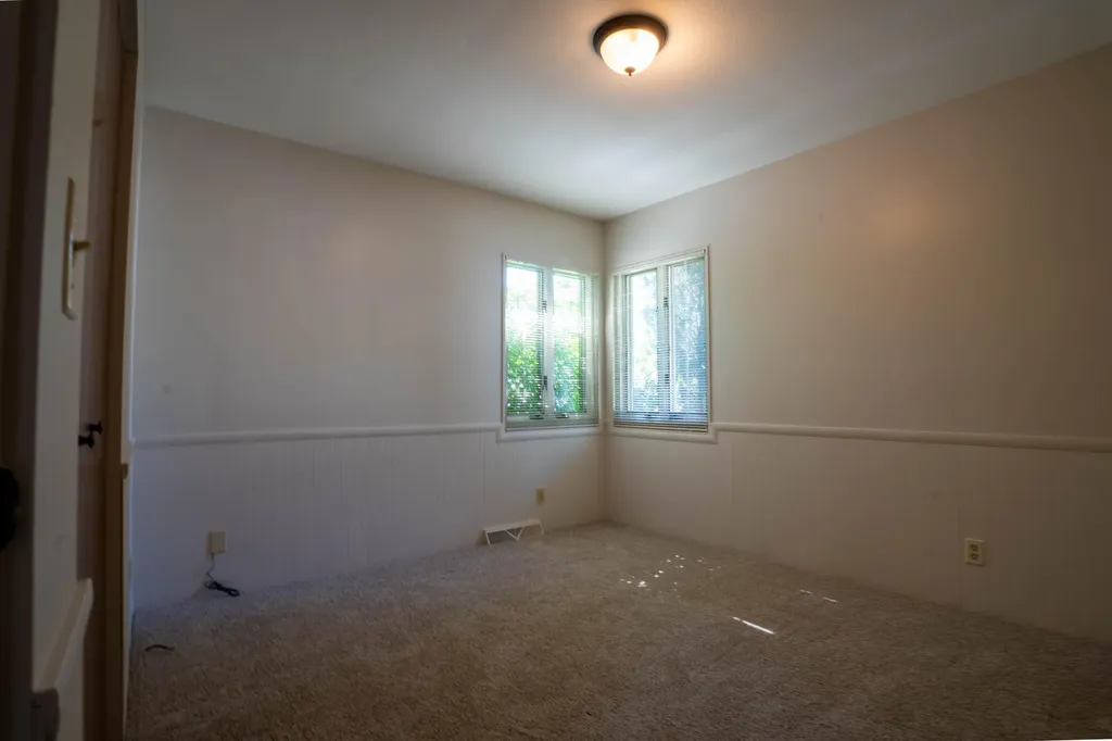 3127 Haverhill Court Roosevelt Park City MI 49441