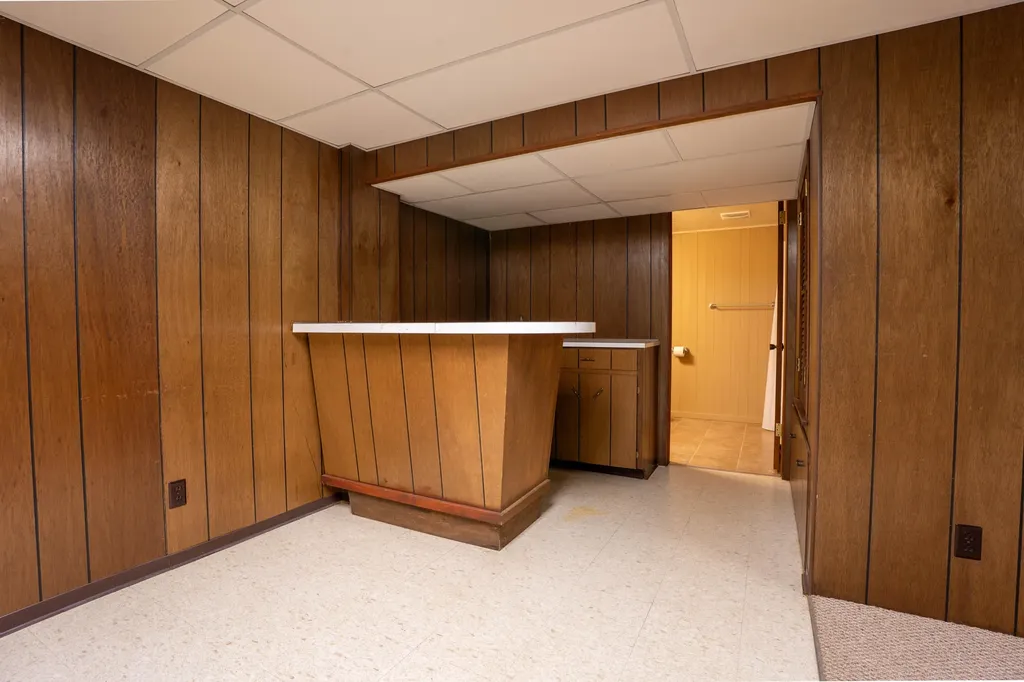 3127 Haverhill Court Roosevelt Park City MI 49441