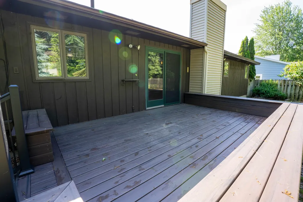 3127 Haverhill Court Roosevelt Park City MI 49441