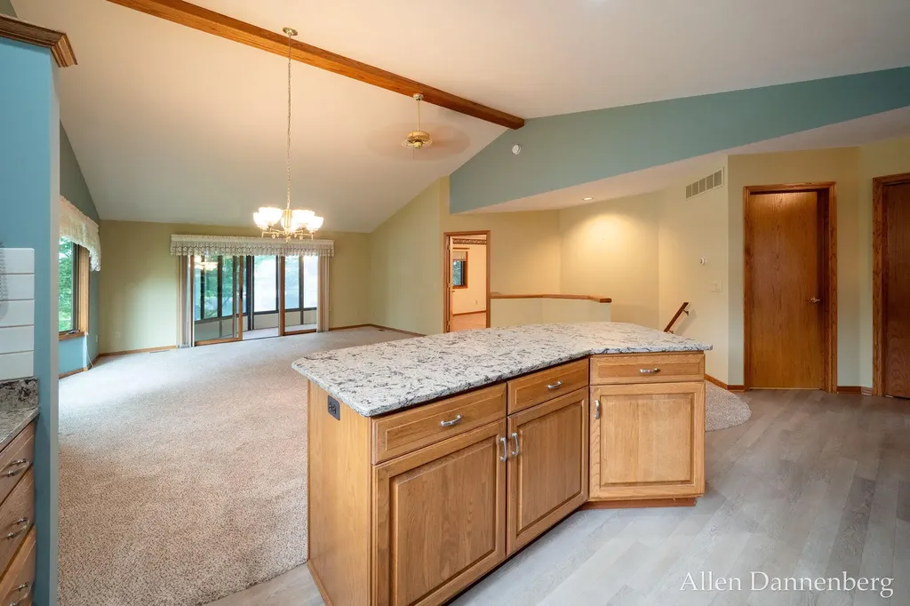 1946 Lakeview Drive Zeeland Charter Township MI 49464