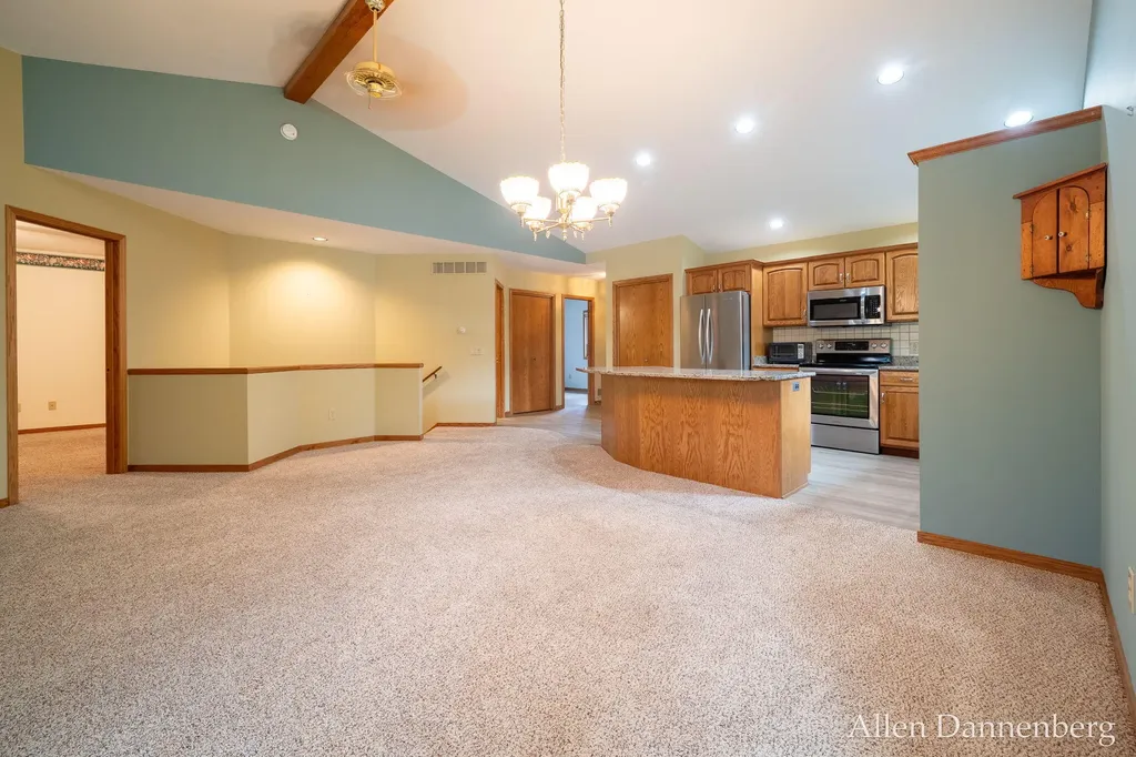 1946 Lakeview Drive Zeeland Charter Township MI 49464