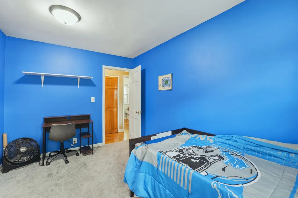 325 N 145th Avenue Park Township MI 49424