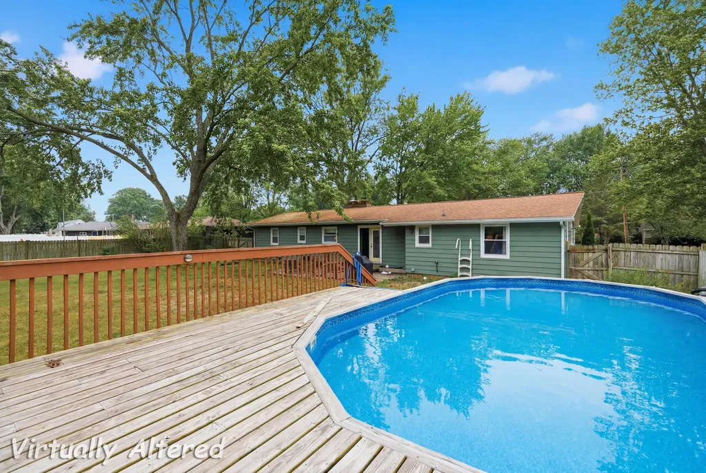 325 N 145th Avenue Park Township MI 49424