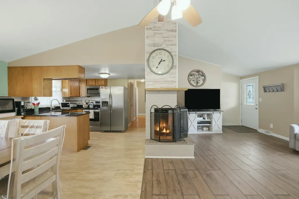 325 N 145th Avenue Park Township MI 49424