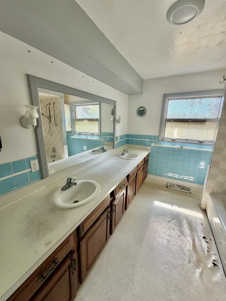 171 Dennis Avenue Fruitport Village MI 49415