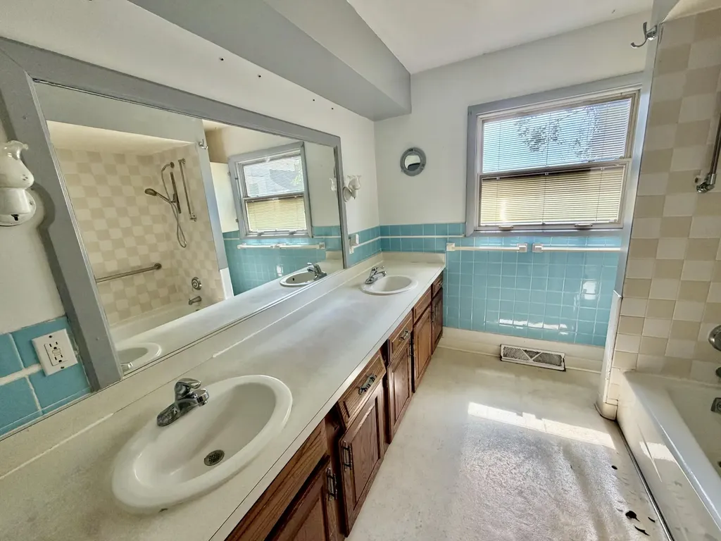 171 Dennis Avenue Fruitport Village MI 49415