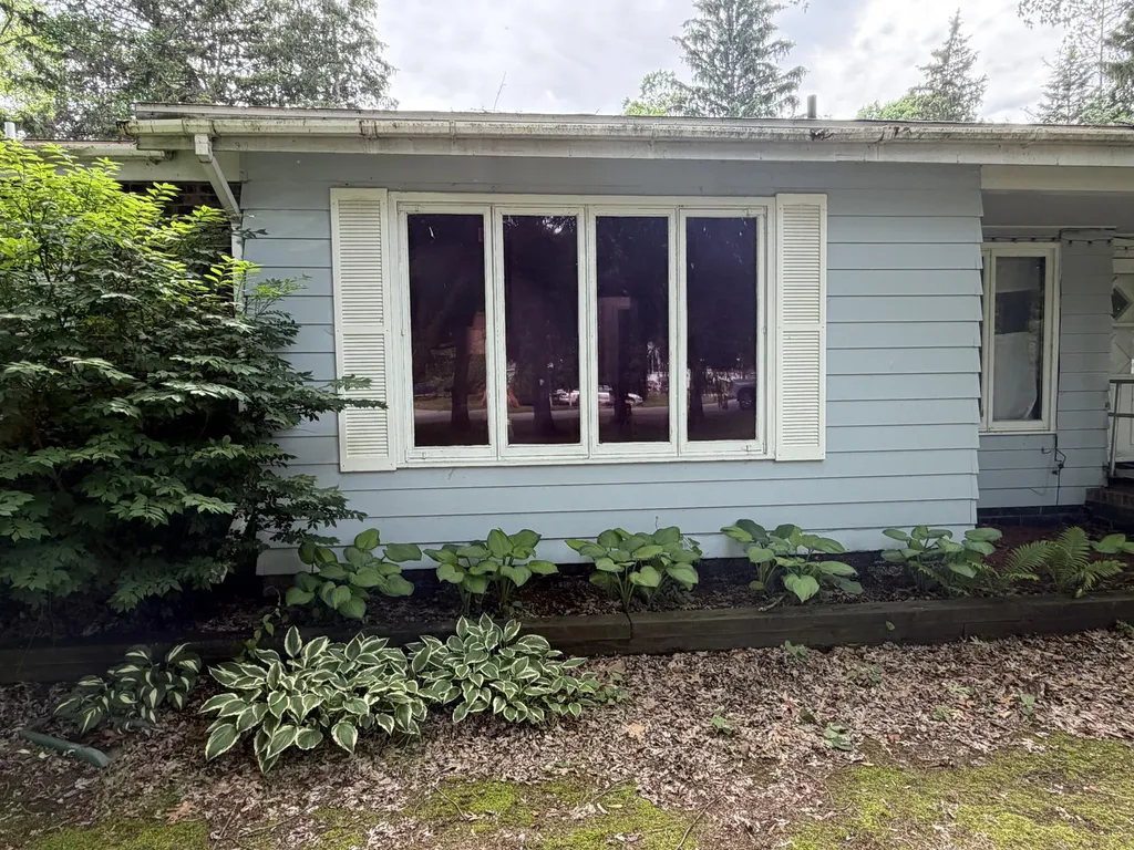 171 Dennis Avenue Fruitport Village MI 49415