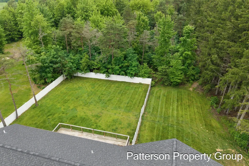 7638 E Sheringer Road Sullivan Township MI 49451