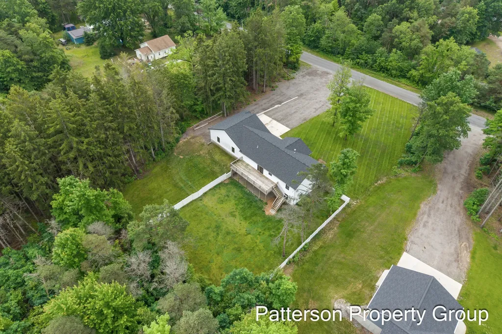 7638 E Sheringer Road Sullivan Township MI 49451