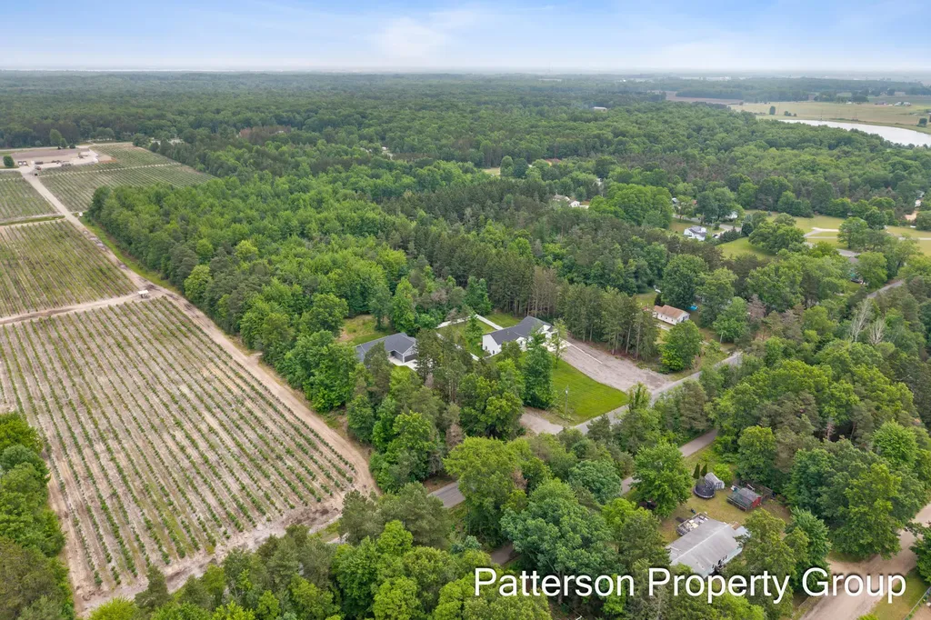 7638 E Sheringer Road Sullivan Township MI 49451