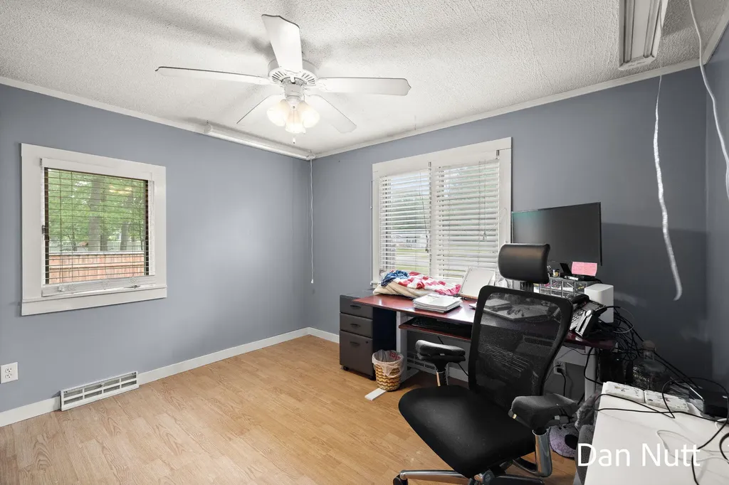 107 N Densmore Street Muskegon Charter Township MI 49442