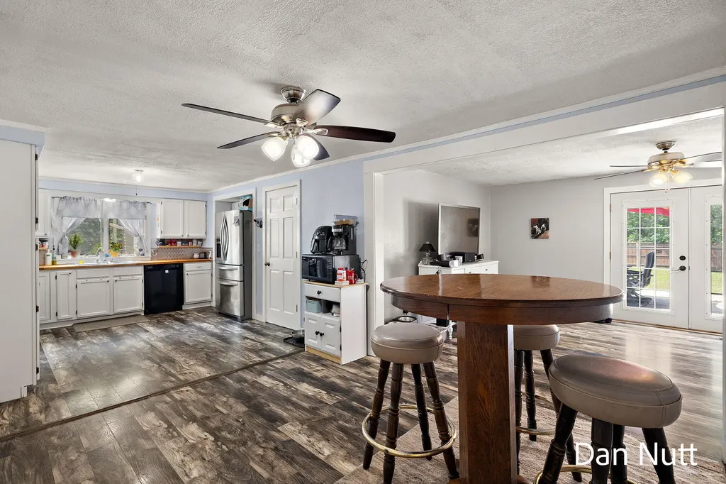 107 N Densmore Street Muskegon Charter Township MI 49442