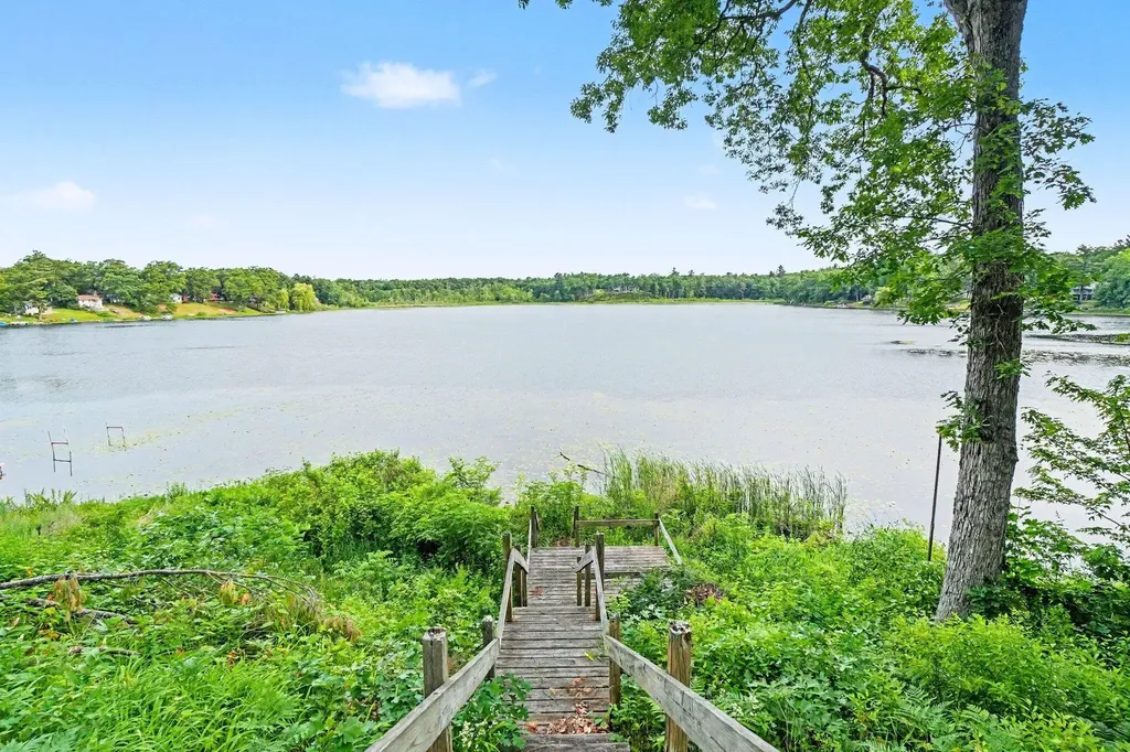 4002 Wilson Beach Road Cedar Creek Township MI 49457