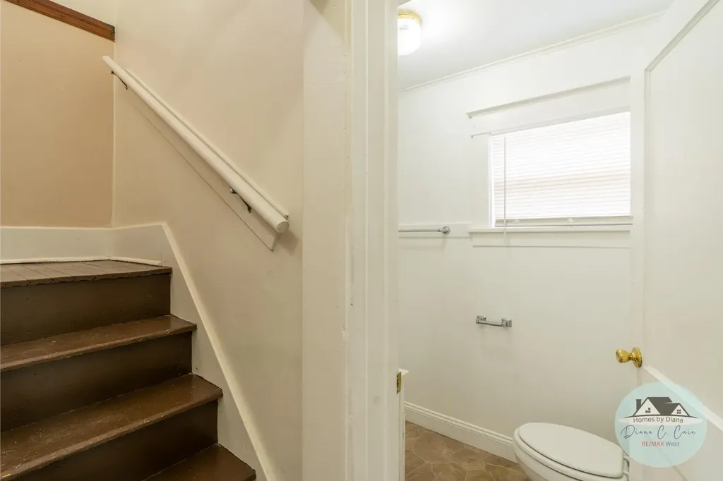 71 Crescent Avenue Muskegon Heights City MI 49444