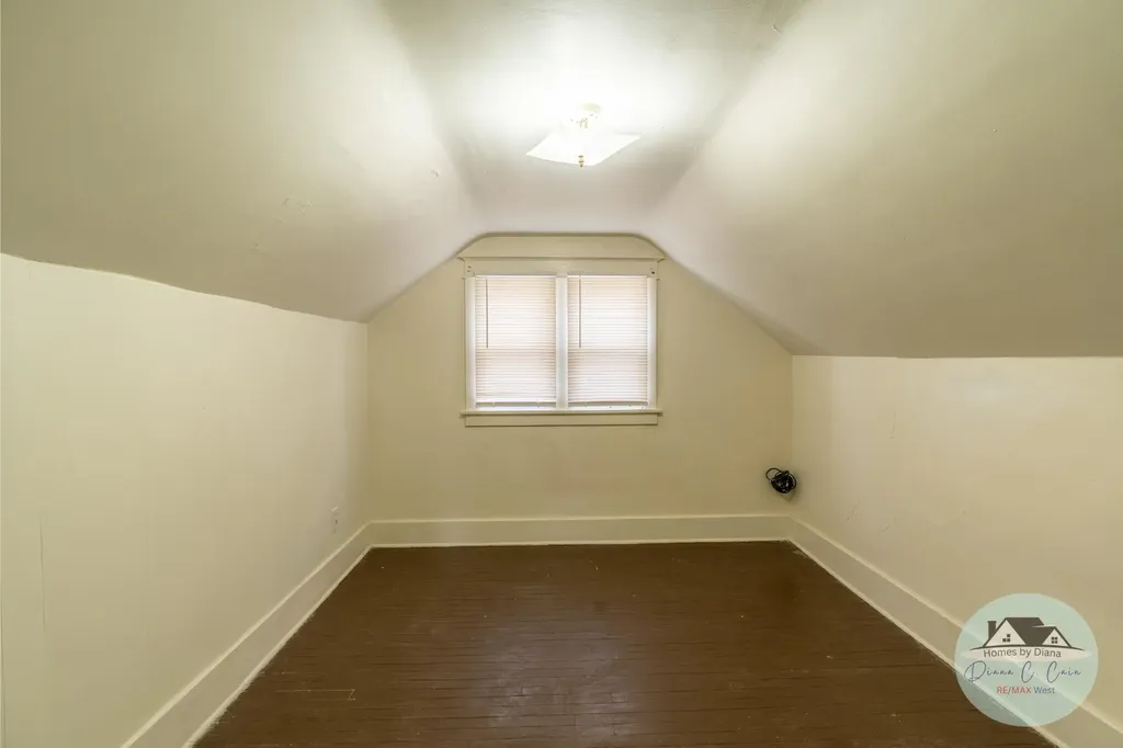 71 Crescent Avenue Muskegon Heights City MI 49444