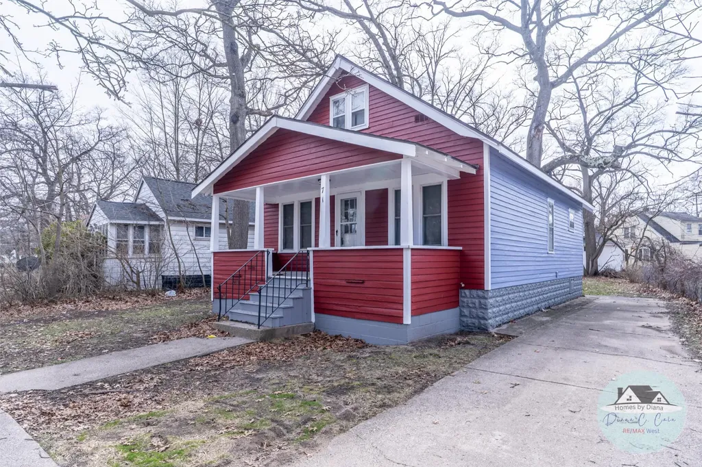 71 Crescent Avenue Muskegon Heights City MI 49444