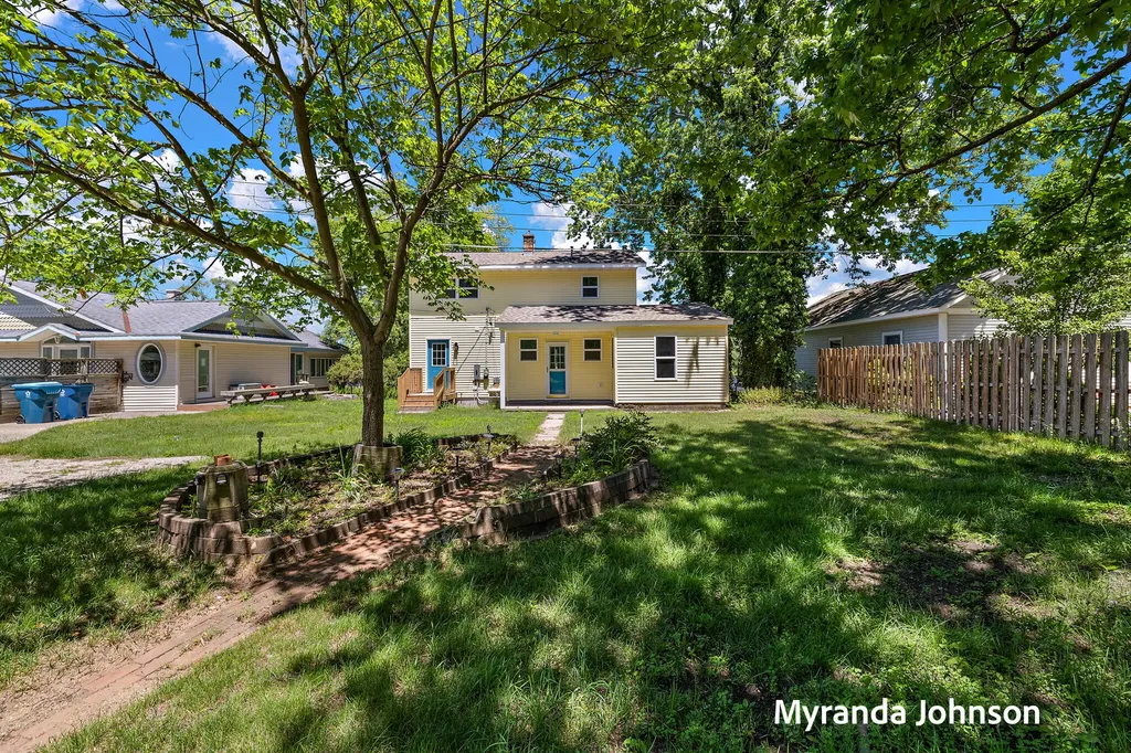 14661 Mercury Drive Grand Haven Charter Township MI 49417