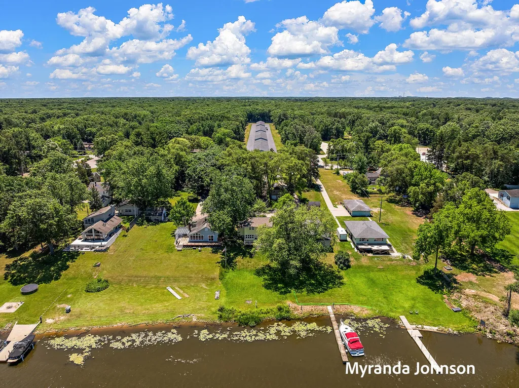 14661 Mercury Drive Grand Haven Charter Township MI 49417