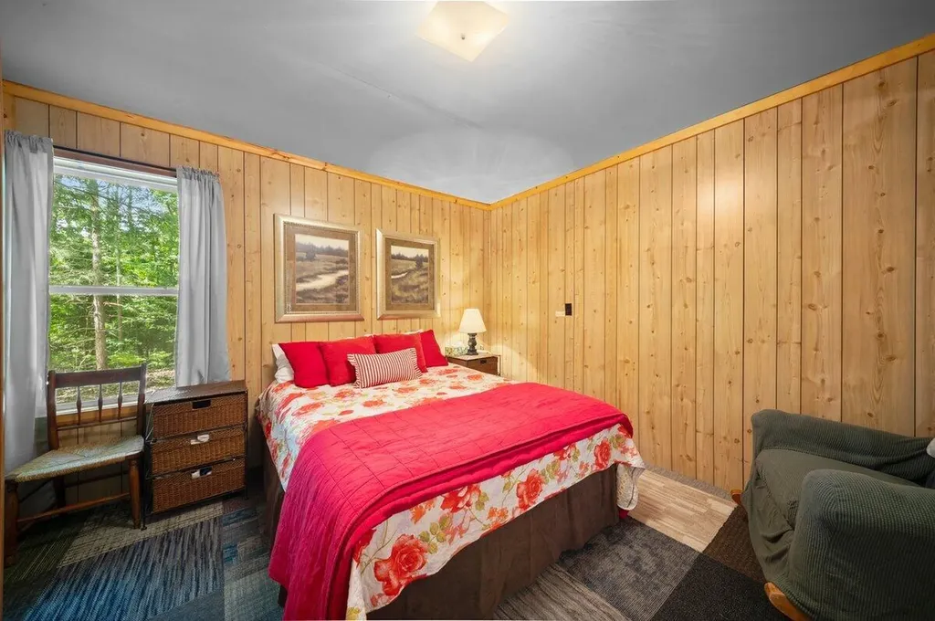 20308 Lakeview Drive Burdell Township MI 49688