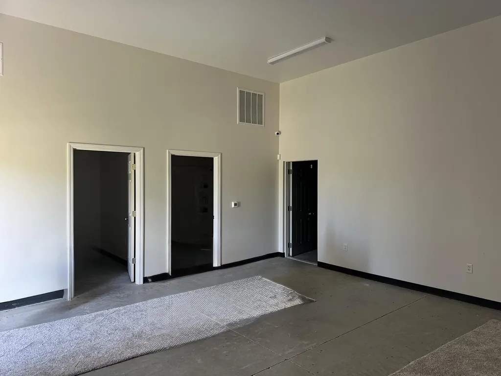 1984 Jefferson Street Muskegon City MI 49441