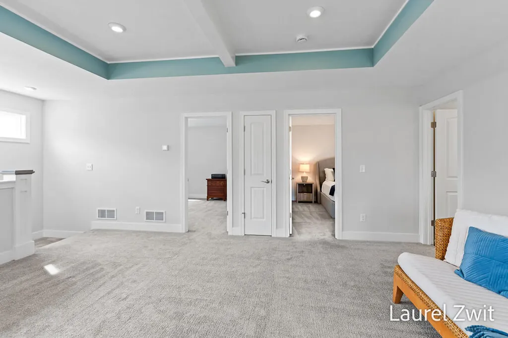 406 W Leland Drive Whitehall City MI 49461