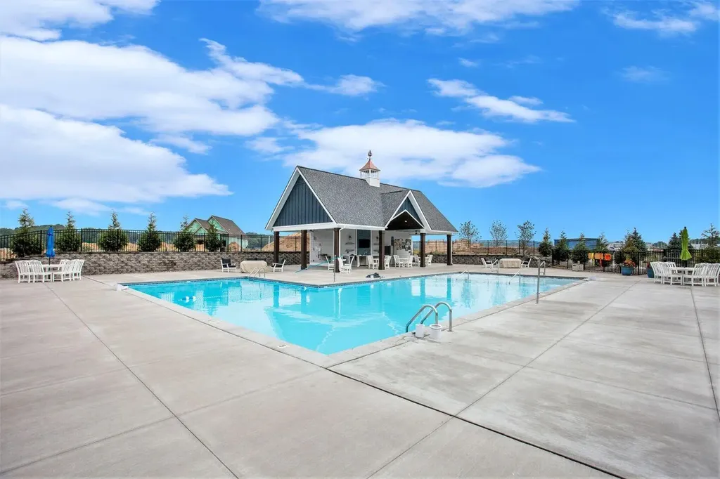 406 W Leland Drive Whitehall City MI 49461