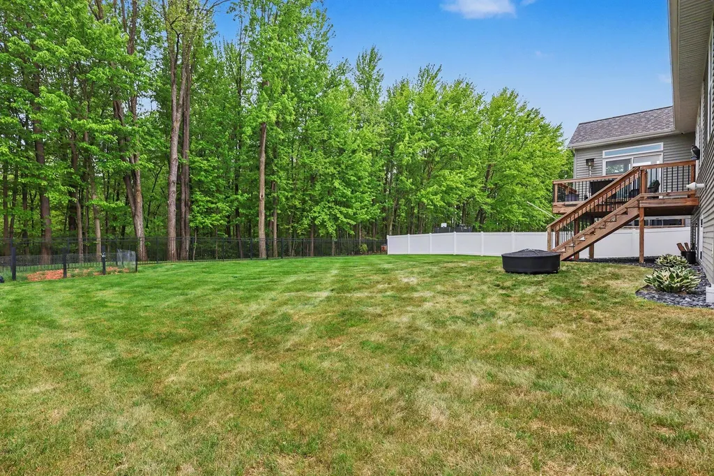 7460 Thistle Street Allendale Charter Township MI 49401