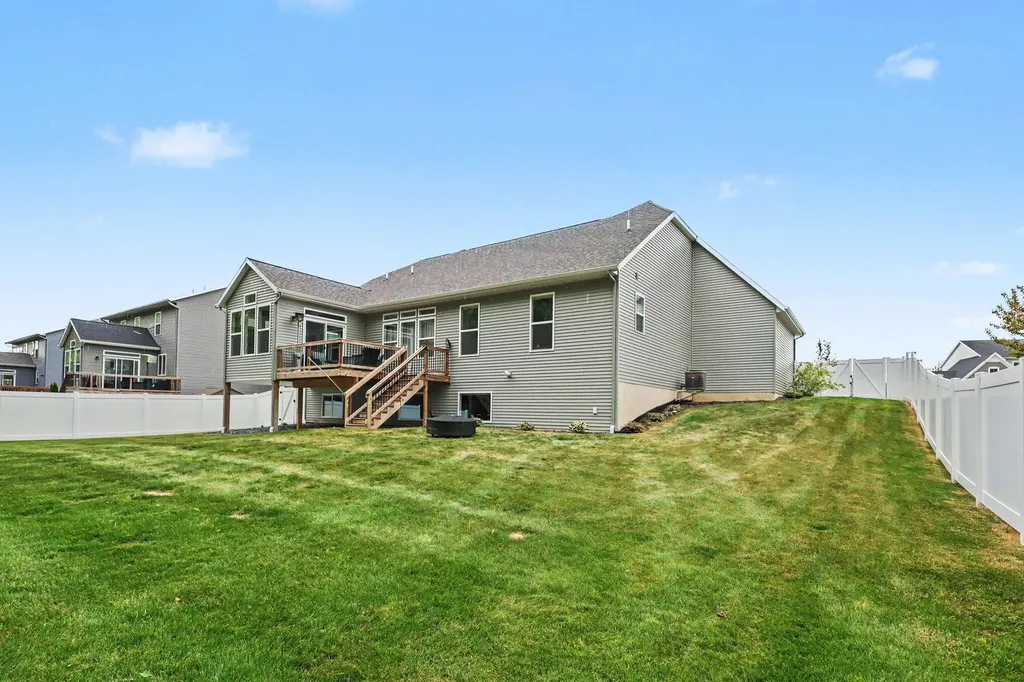 7460 Thistle Street Allendale Charter Township MI 49401